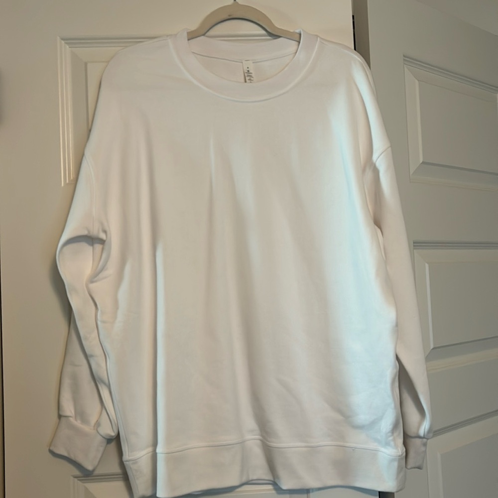 Womens Lululemon crewneck sweatshirt